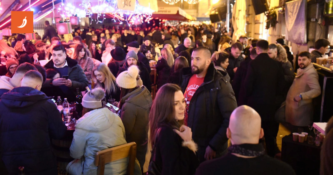 Provjerili smo koliko treba platiti za stol na špici za Badnjak i ima li još mjesta