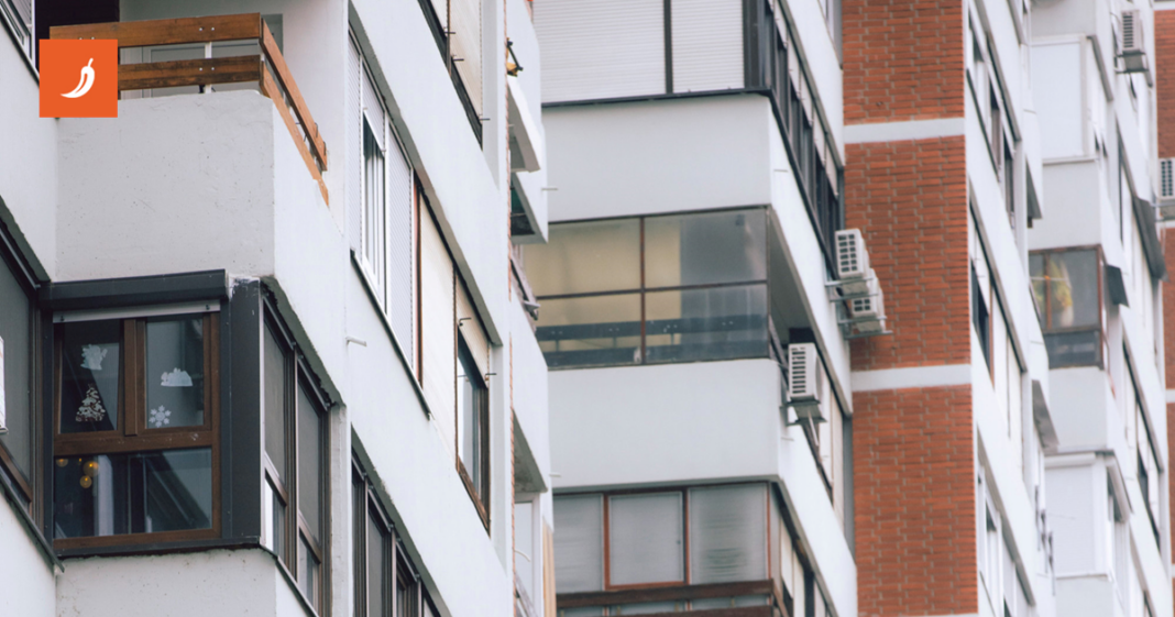 Kako izgleda život u Mamutici, jednoj od najvećih stambenih zgrada u Europi?