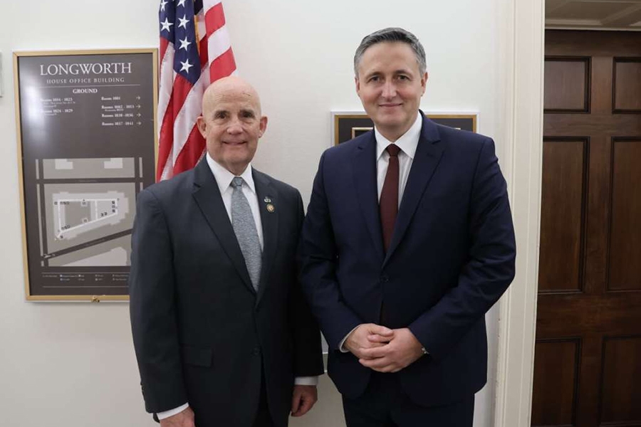 DIREKTNO, IZ WASHINGTONA: Denis Bećirović republikanskom kongresmenu otkrio sve…