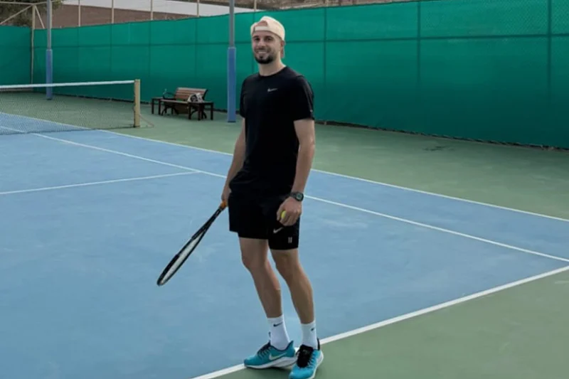 FOTO/ Nekadašnji Zmaj izazvao Džumhura na teniski meč, bh. teniser mu nije ostao dužan