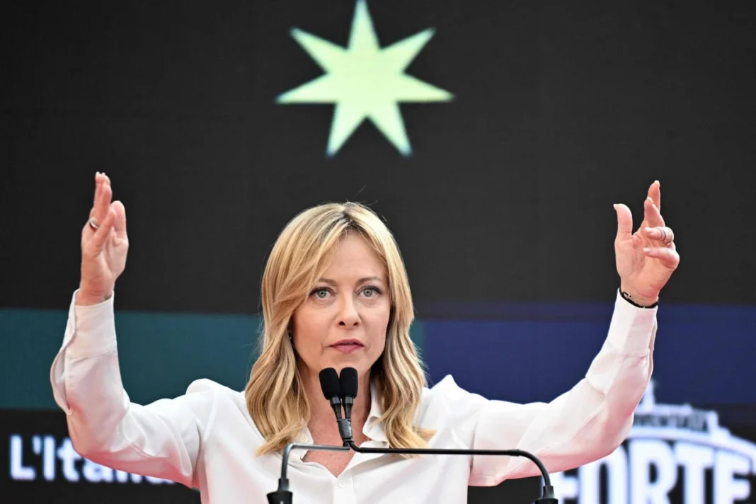 KAKO JE KRAJNJA DESNICA UKRALA BOŽIĆ: Predstavlja se kao posljednja linija odbrane kršćanske civilizacije