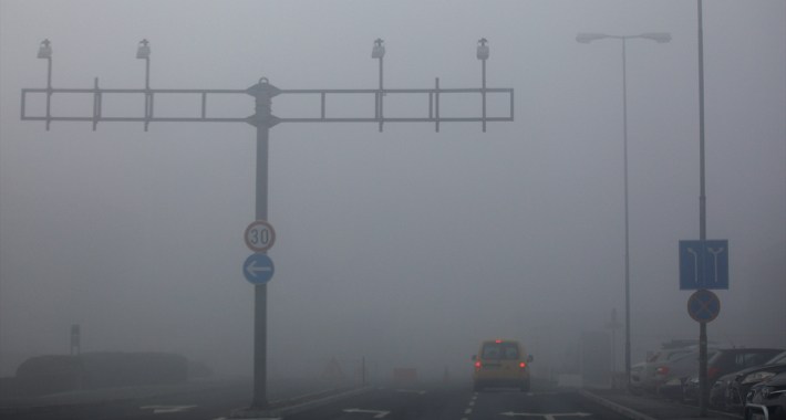 Na snazi zabrane i ograničenja – Crna hronika