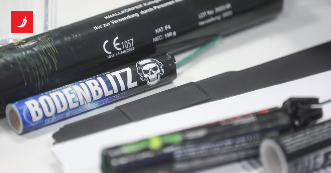 Policiji bila sumnjiva dva maloljetnika u Zagrebu. Pretražili im domove, našli pirotehniku