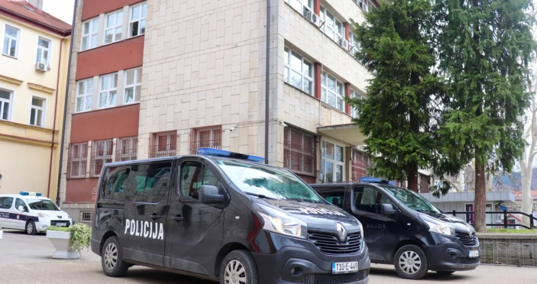 Presuda za zločin u BiH: Iz poluautomatskog pištolja ubio suprugu, osuđen na 19 godina robije