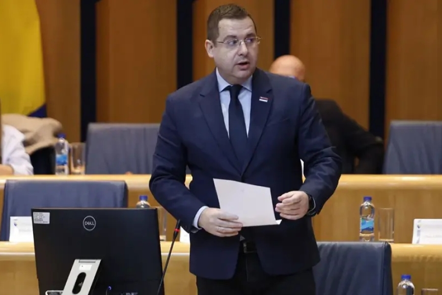 RADOVAN KOVAČEVIĆ SUKOBIO SE SA ADEMOVIĆEM: ‘BiH nije zemlja Bošnjaka, a Kosovo kao zemlja ne postoji’