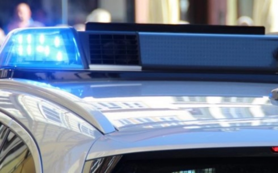 STRAVIČNA SAOBRAĆAJNA NESREĆA: Tinejdžerka (18) poginula u DIREKTNOM SUDARU sa kamionom