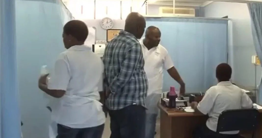 Šta se dešava: U ovoj zemlji više od 40 mladića umrlo nakon obrezivanja