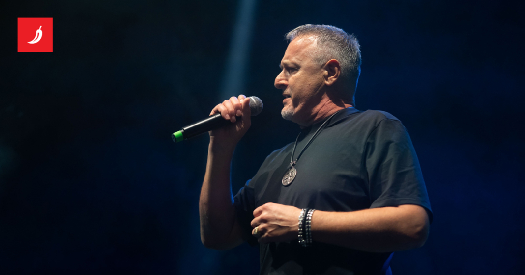 Thompson na koncertu u Areni pozvao na rušenje Tomaševića