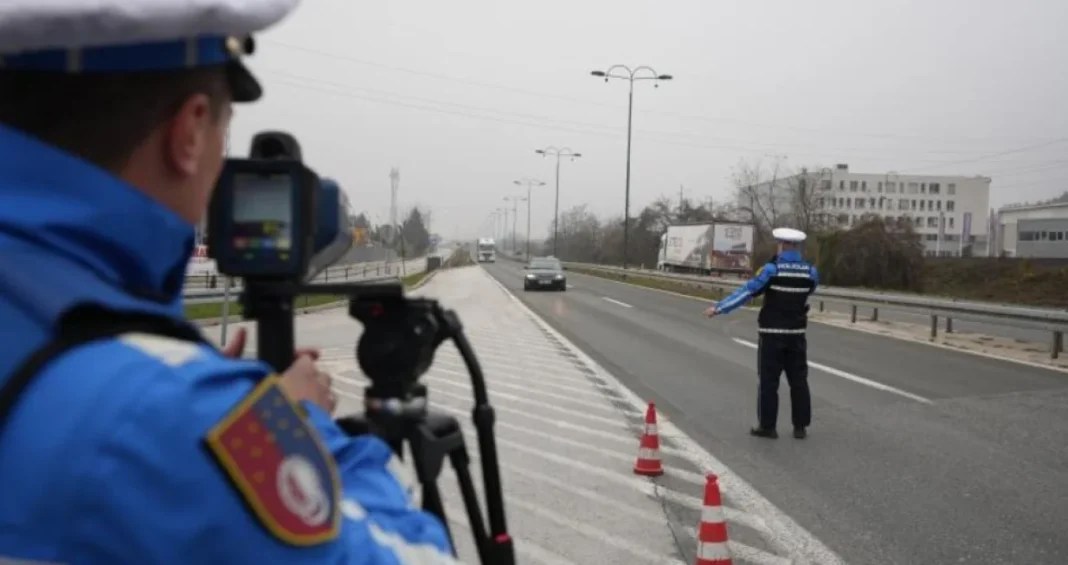 Mjere brzinu na udaljenosti do 1.200 metara!