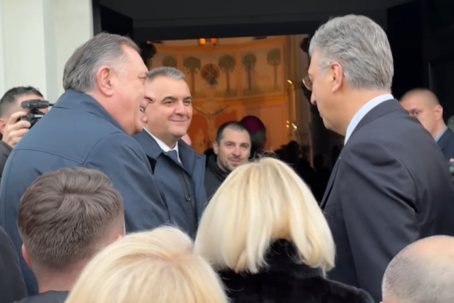 ŽESTOKE REAKCIJE NA ILEGALNI UPAD PLENKOVIĆA KROZ GP GRADIŠKA: ‘Šta bi tek bilo da je Vučić tako ušao u BiH?’ (VIDEO)