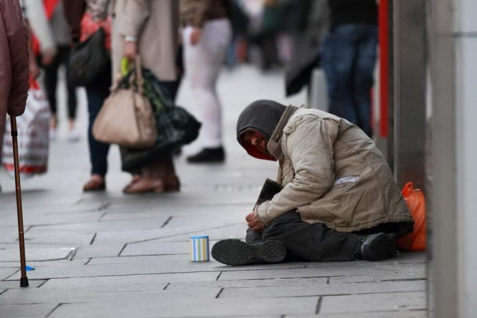 Penzija od 390 KM: država legalizira siromaštvo, a zove ga reformom