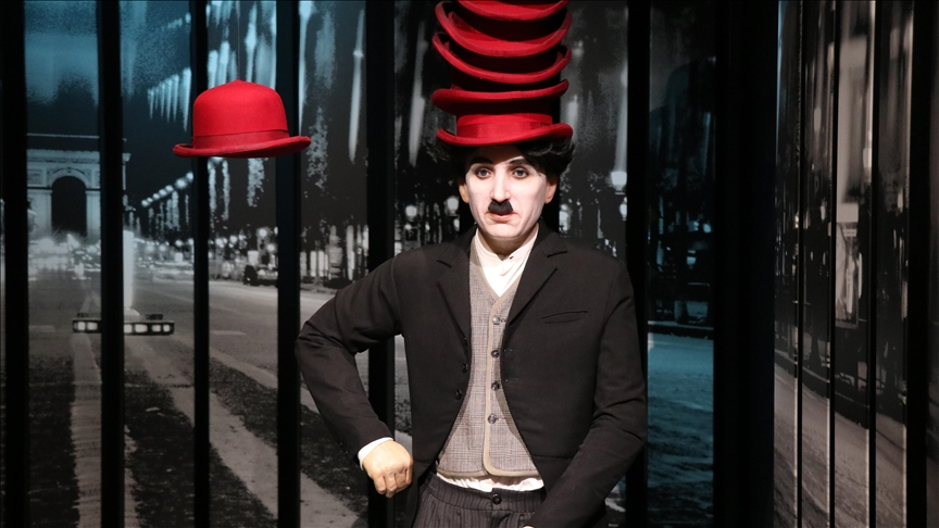 Muzej Grevin u Parizu sadrži 250 voštanih figura eminentnih ličnosti iz različitih vremena