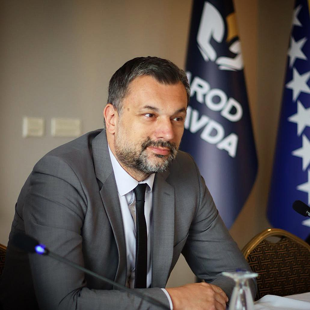 Kovačević, NiP i Konaković: ko ovdje manipuliše, a ko zapravo čuva status quo