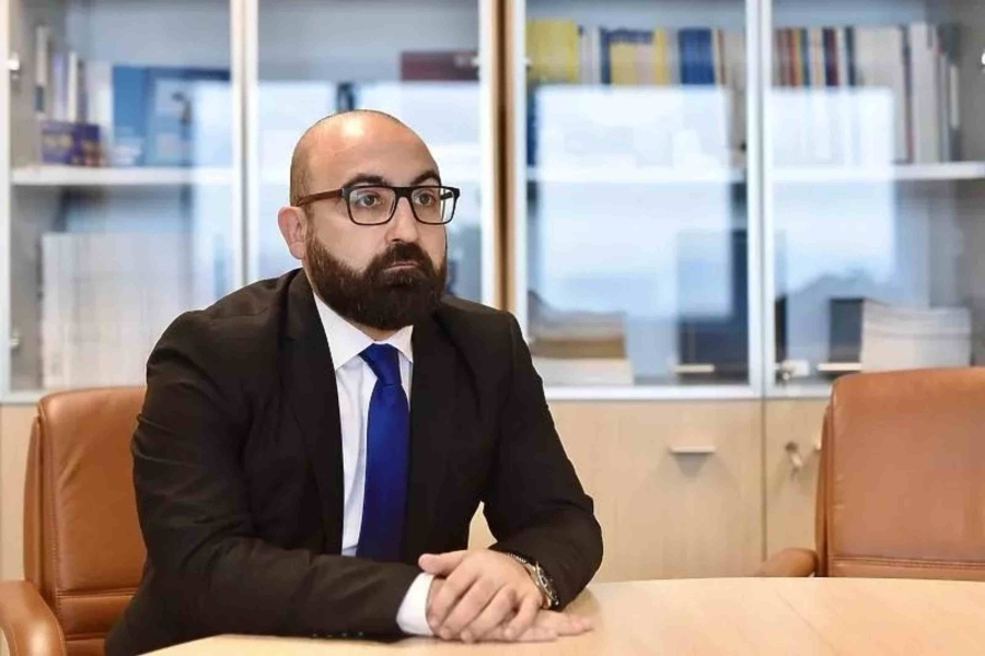 DOK TRAJE KRIZA: Vlada FBiH jučer imenovala Hasanovića za direktora Porezne uprave FBiH!