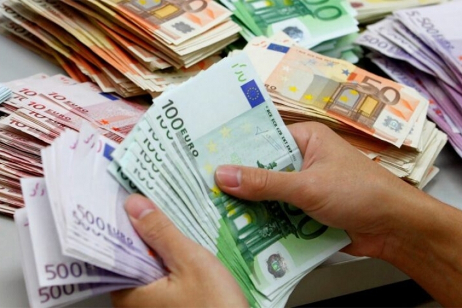 RAZOTKRIVENA OPASNA BANDA: Poznat identitet osoba iz Srbije koji su u promet stavili stotine hiljada lažnih eura širom Europe…