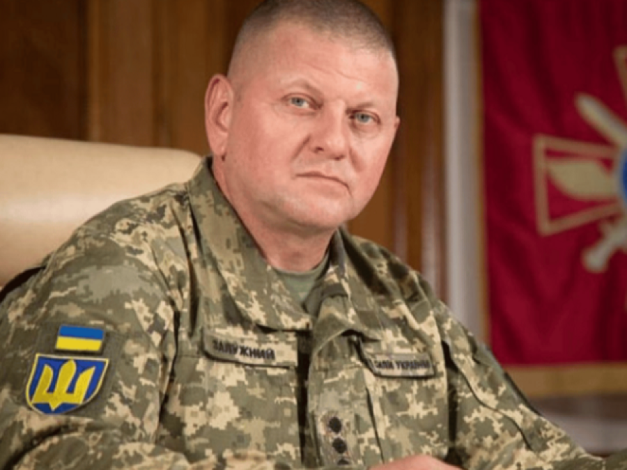 SVE JE POPULARNIJI: Da li bi Zalužni mogao ‘preoteti’ poziciju Zelenskom?