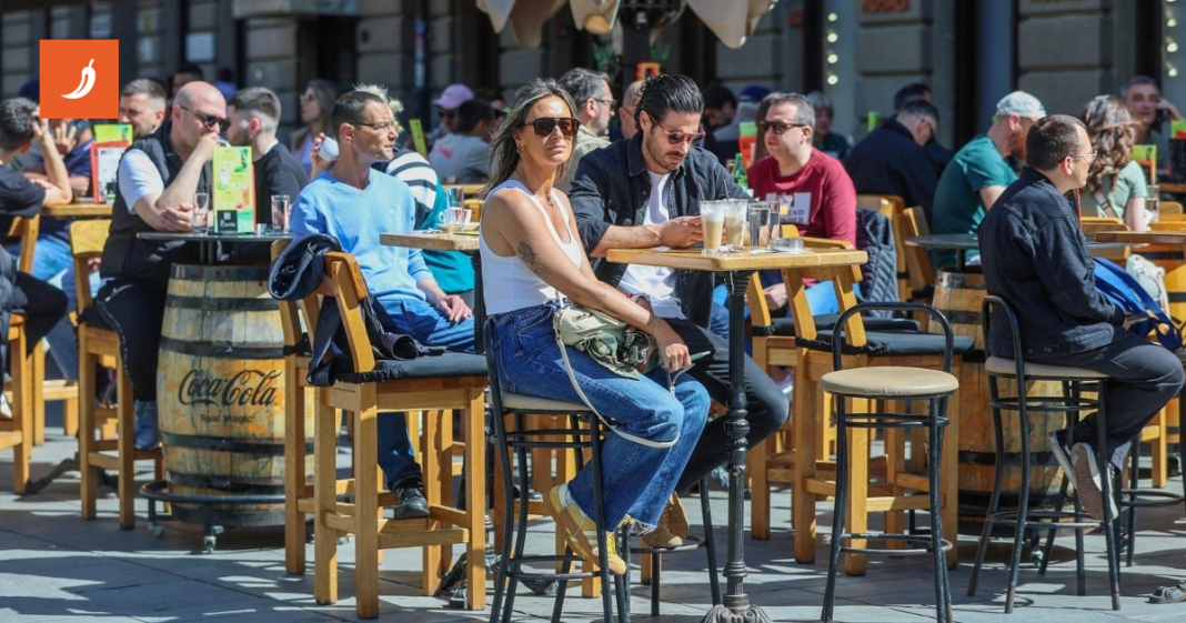 Širi se viralna rasprava nakon što je žena odbila poziv na kavu za prvi dejt Širi se viralna rasprava nakon što je žena odbila poziv na kavu za prvi dejt