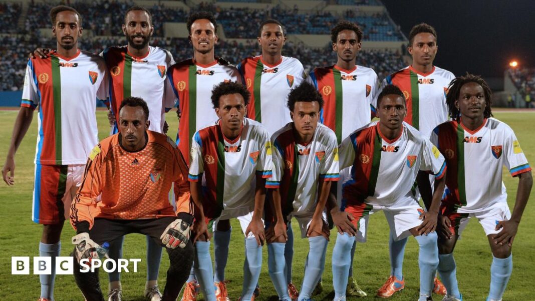 Afcon 2027: Eritreja uključena u žrijeb preliminarne runde kvalifikacija The Eritrea football team line up for a team photo
