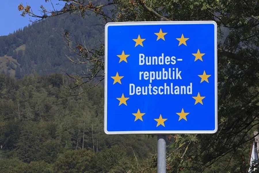 BIROKRATSKI APSURD: Porodica iz BiH u Njemačkoj prima 7.300 eura mjesečno, a oca deportuju već 20 godina BIROKRATSKI APSURD: Porodica iz BiH u Njemačkoj prima 7.300 eura mjesečno, a oca deportuju već 20 godina