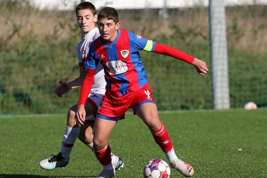 BUDUĆNOST BH. NOGOMETA: Mladi reprezentativac BiH nastavlja rešetati suparničke mreže…