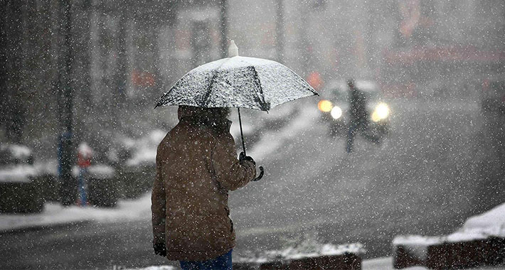 BiH između dva vremenska sektora: Sjever i sjeverozapad u snijegu, dok centralni dio i Hercegovina ostaju pod kišom i jugom