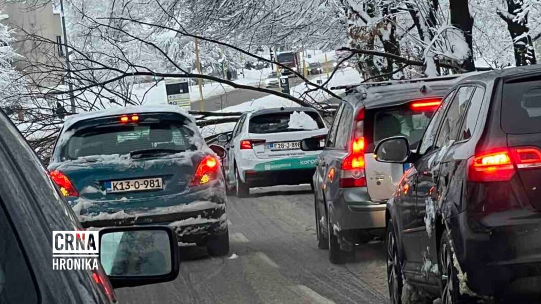 Bihamk: Stanje u saobraćaju otežano