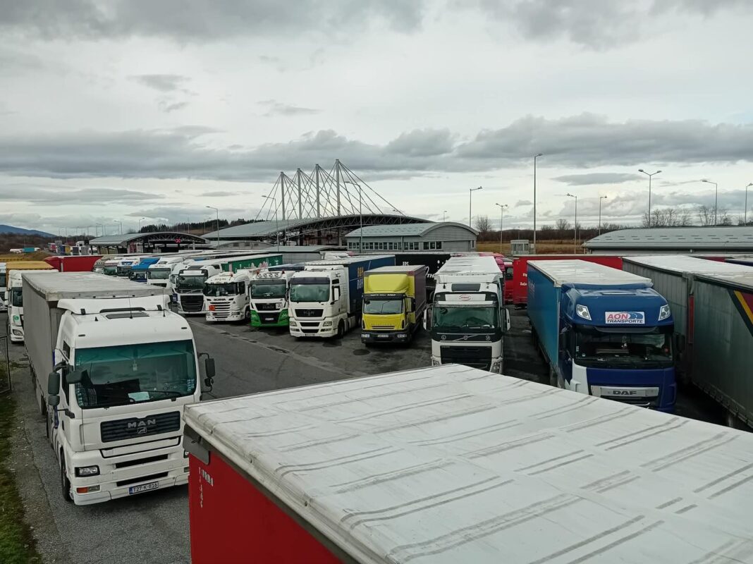 Blokade na granicama sa EU zaustavile 93% izvoza: Dnevna šteta preko 92 miliona eura