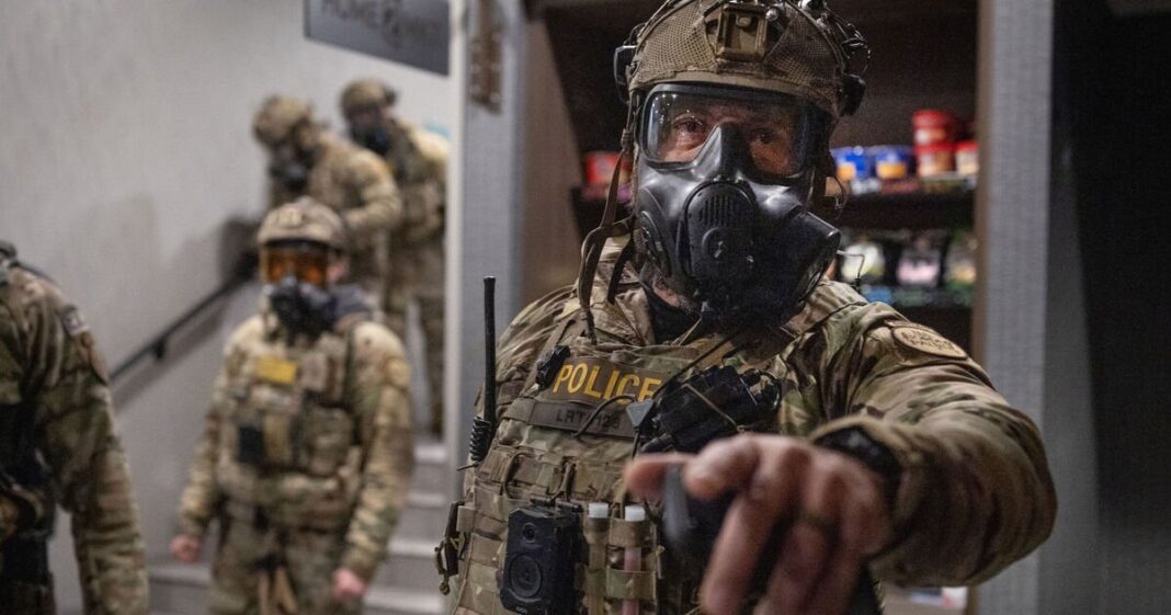 Donald Trump pristaje da povuče agente ICE iz Minnesote nakon smrtonosne pucnjave