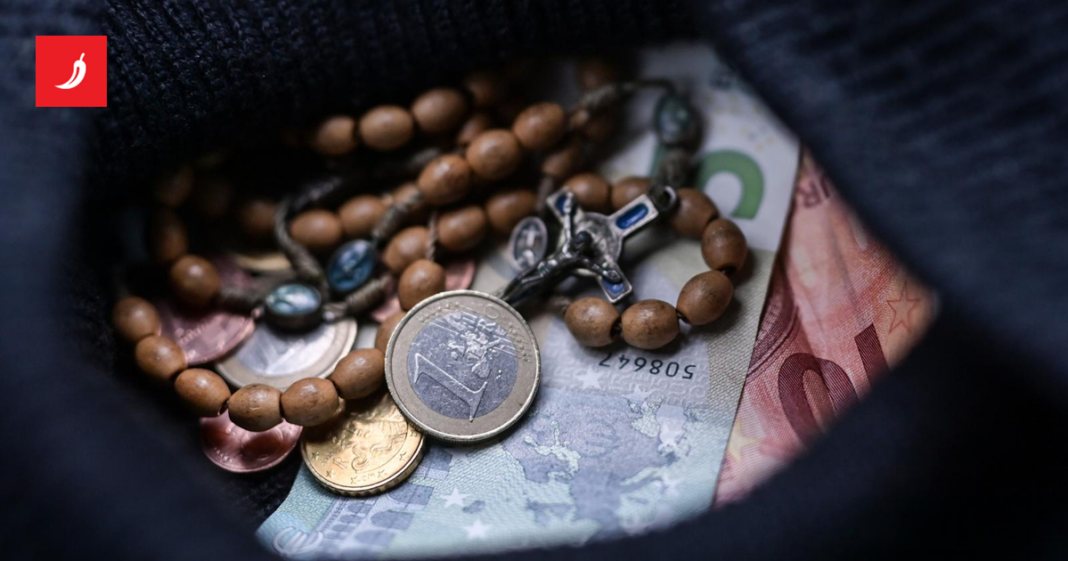 Dragi katolici, religija košta. I bio bi red da to sami plaćate