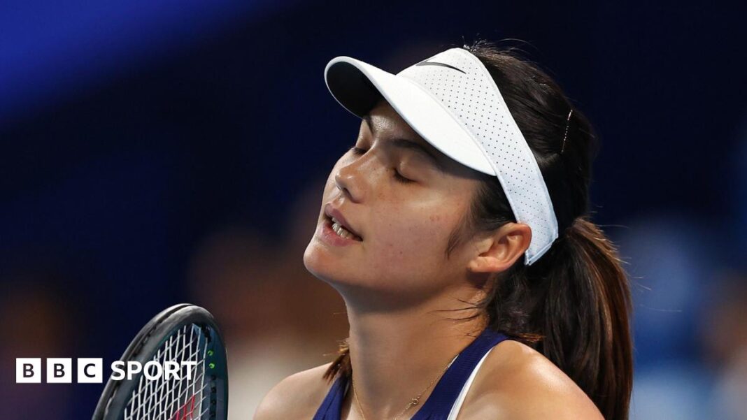 Emma Raducanu gubi nakon povrede nakon što je Velika Britanija poražena od Grčke na United Cupu 2026: