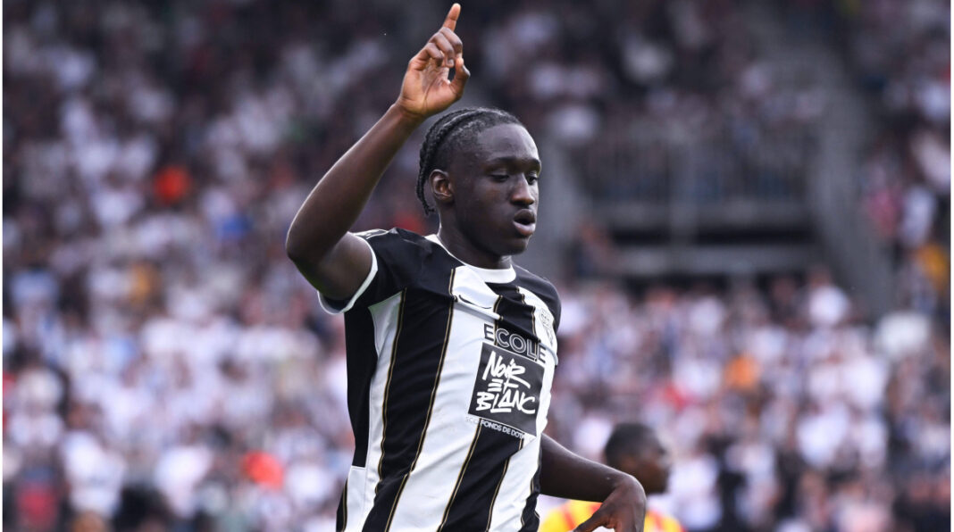 Fenerbahče je pri kraju transfera mlade zvijezde Angersa Sidiki Chérifa