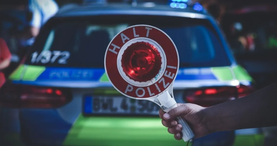 Filmska scena u Austriji: Bosanac nakon sudara pobjegao i zaspao u vozilu