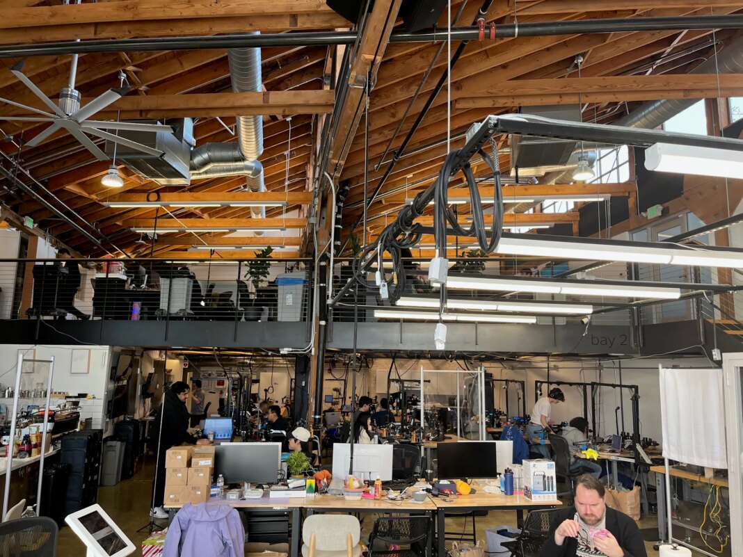 Fizička inteligencija, najnovija opklada veterana Stripe Lachy Grooma, gradi najplodniji robotski mozak u Silicijumskoj dolini | TechCrunch