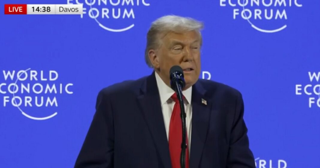 Gledajte kako Trump govori uživo u Davosu kako strahovi od preuzimanja Grenlanda naglo rastu