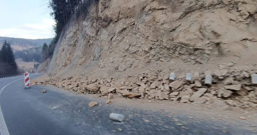 Gužve na granicama, odroni na cestama: Evo gdje treba posebno paziti