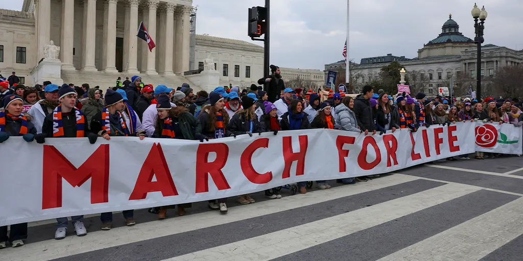 Hod za život je dokaz da je život dar i da nas istina i dalje pokreće