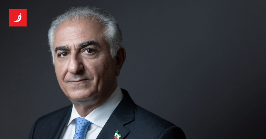 Iranci pozivaju na “povratak šaha”. Tko je on?