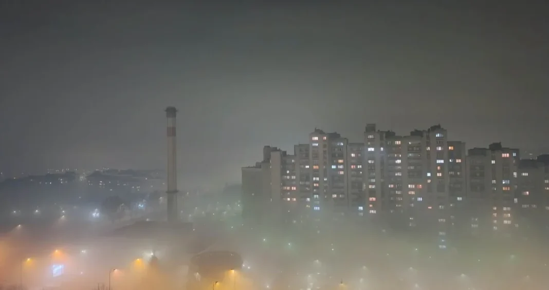 Kakve veze imaju ćevapi sa zagađenjem zraka: Britanski medij piše o otrovnim česticama u Sarajevu