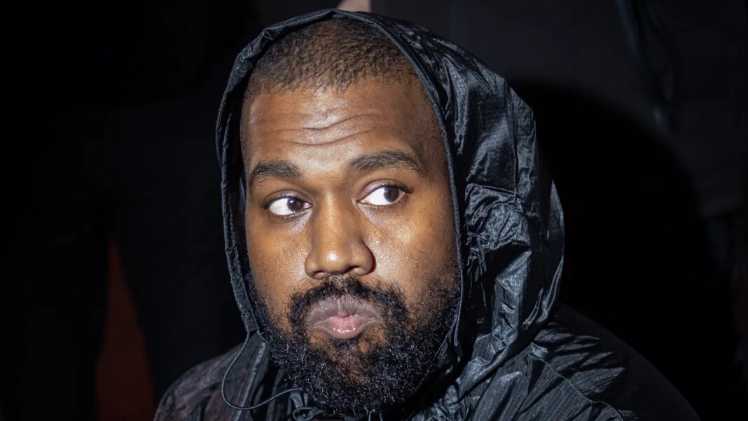 Kanye West pripisuje antisemitizam i čudno ponašanje oštećenju mozga u oglasu za Wall Street Journal