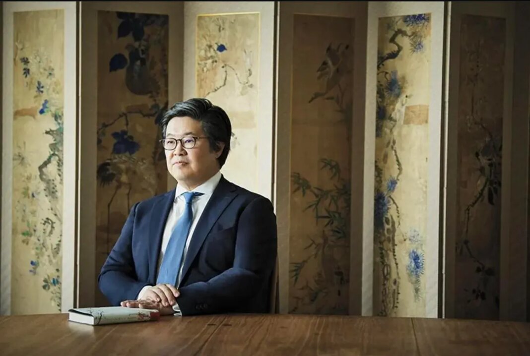 Korejski milijarder privatnog kapitala Michael Kim suočava se s nalogom za hapšenje u slučaju prijevare Korejski milijarder privatnog kapitala Michael Kim suočava se s nalogom za hapšenje u slučaju prijevare