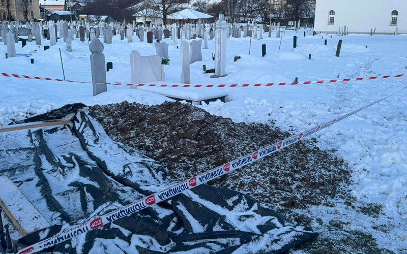 Kozarac: Kopali kabur pa pronašli posmrtne ostatke žrtve iz rata, na kostima bila žica Kozarac: Kopali kabur pa pronašli posmrtne ostatke žrtve iz rata, na kostima bila žica