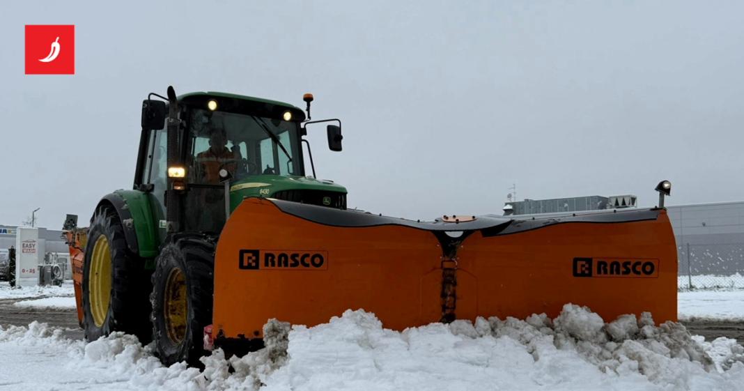 Ledena kiša paralizirala Osijek. Potrošeno 70 tona soli, traktor sletio s nasipa