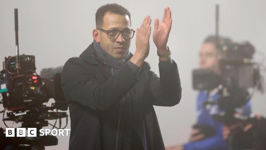 Liam Rosenior ne vidi potrebu za drastičnom promjenom nakon prve pobjede u Chelseaju Liam Rosenior