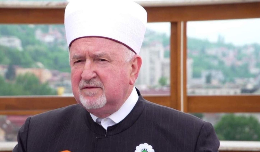 MUSTAFA CERIĆ O NASILNOJ PROMJENI VLASTI U IRANU: ‘Na sceni je rušenje postojećeg poretka, Pahlavija nije bilo briga za Bosnu’ MUSTAFA CERIĆ O NASILNOJ PROMJENI VLASTI U IRANU: 'Na sceni je rušenje postojećeg poretka, Pahlavija nije bilo briga za Bosnu'