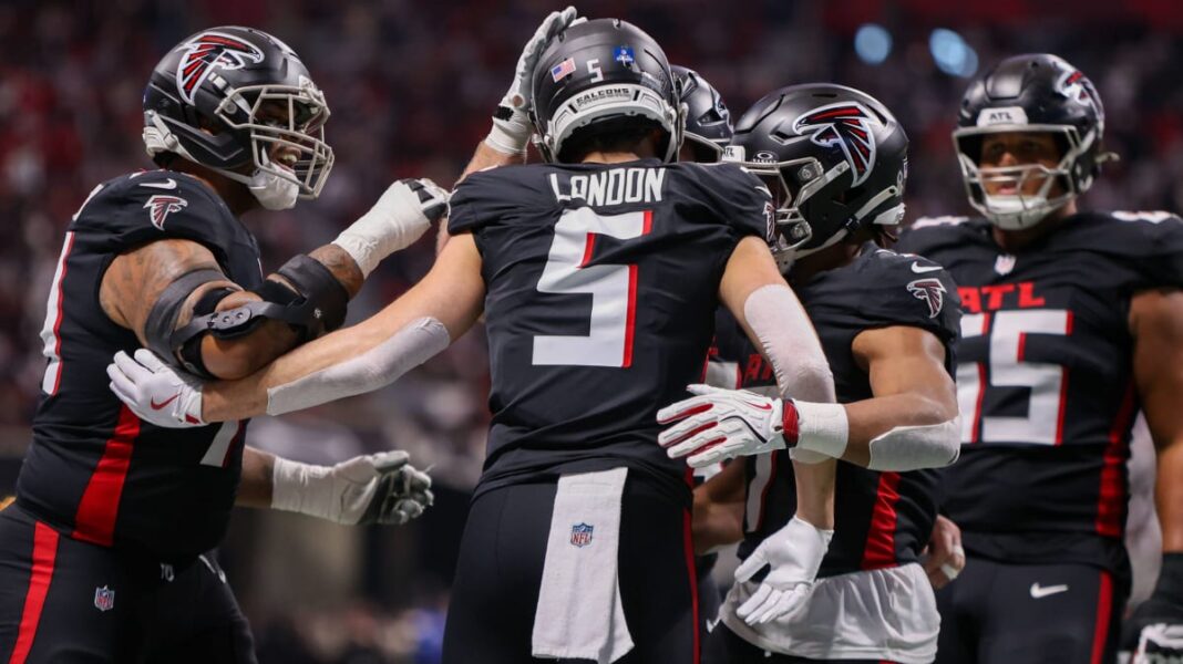 Mejfild očajava na sofi: Sokoli daju Panterima ulaznicu za plej-of