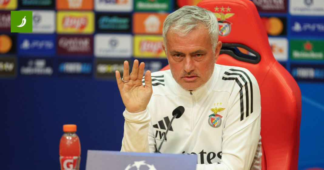 Mourinho poludio na svoje trenere: “Zašto mi to niste rekli ranije?”