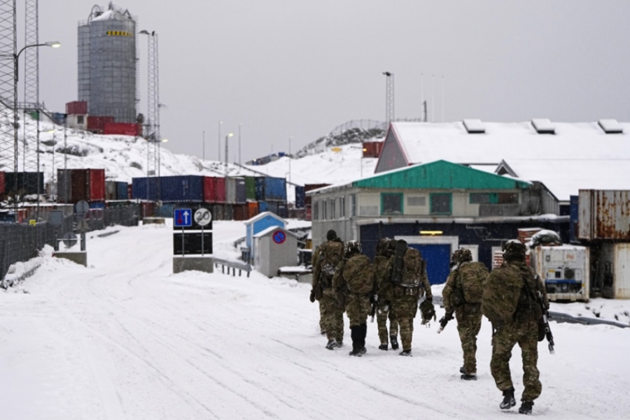 NAPETOSTI RASTU: Danska donijela odluku o slanju vojnika na Grenland