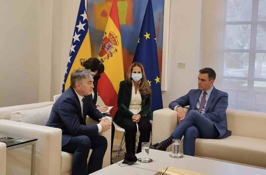 ‘NAŠE MISLU SU UZ VAS!’: Predsjedavajući Komšić pisao španskom premijeru…