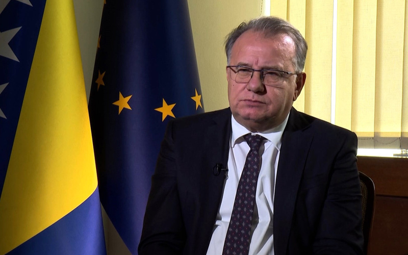 Nikšić otvoreno: Bećirović opet kandidat, a ko hoće državu nek’ ga podrži