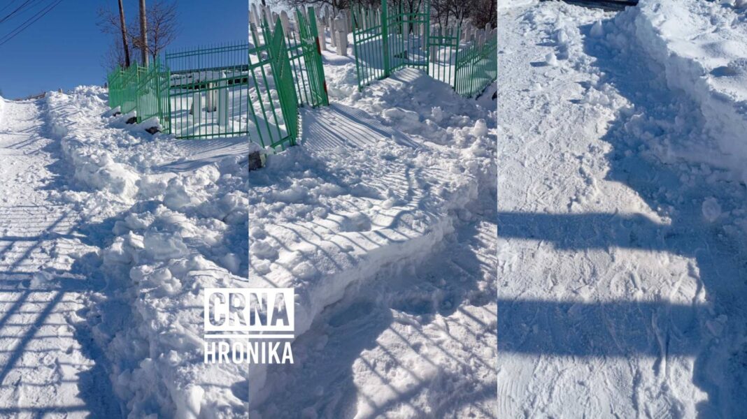 Ogorčeni građani Sedrenika: Pristup mezarju neodržavan, put zaleđen i opasan Ogorčeni građani Sedrenika: Pristup mezarju neodržavan, put zaleđen i opasan